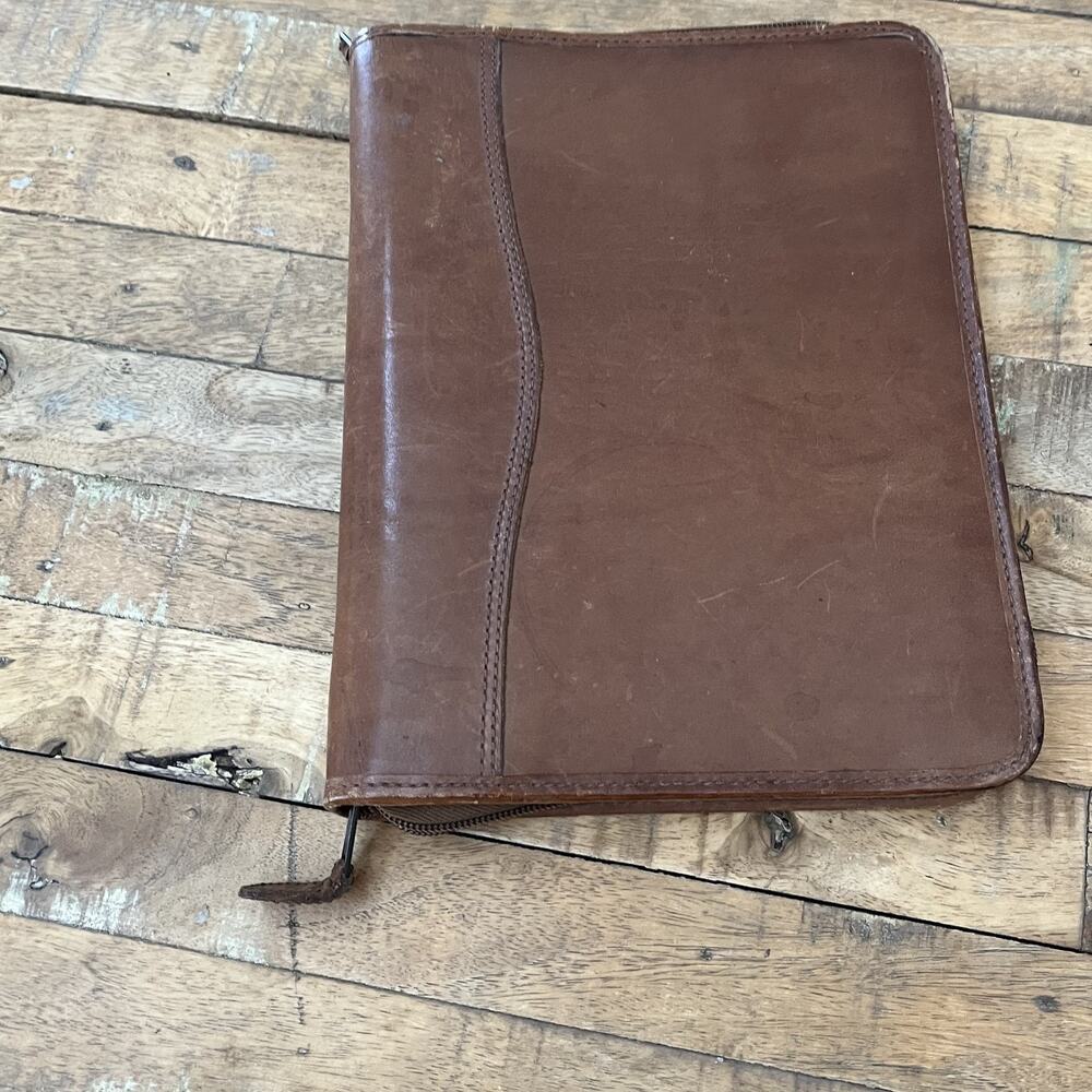Vintage Day-Timer Genuine Leather Planner 7 Ring Organizer W/Zipper
